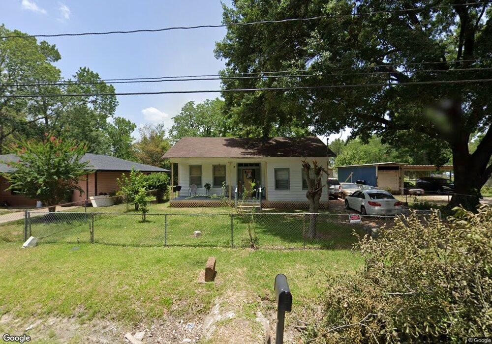 938 Grenshaw St, Houston, TX 77088 - photo 1
