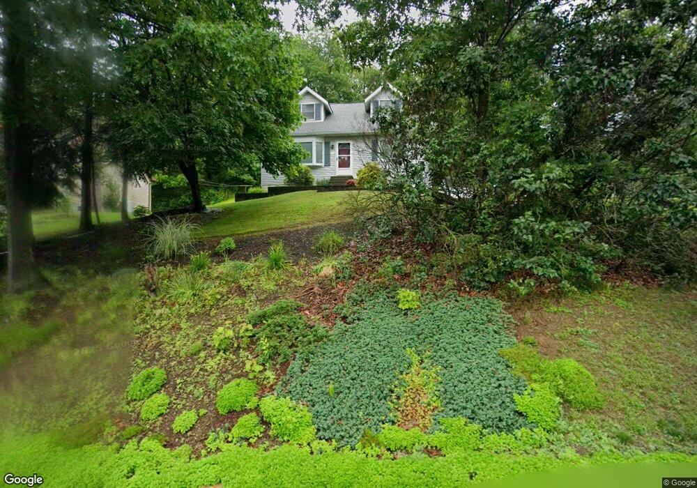 7332 W Hillcrest Ln, Slatington, PA 18080 - photo 1
