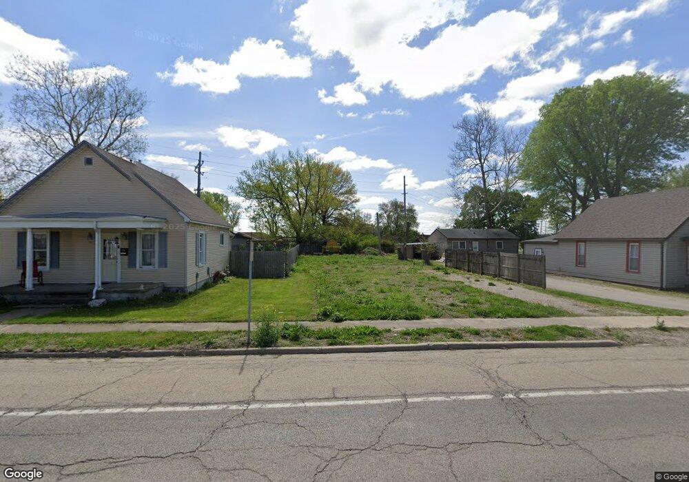 1516 N Kickapoo St, Lincoln, IL 62656 - photo 1