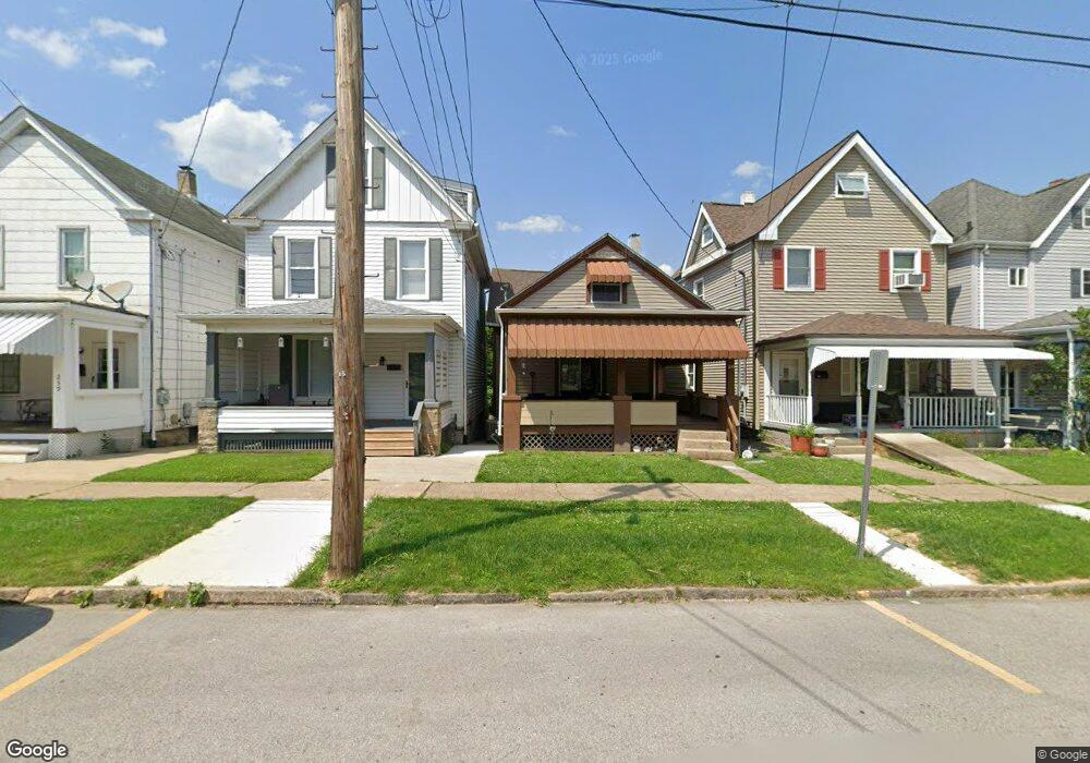 243 Sherman Ave, Vandergrift, PA 15690 - photo 1