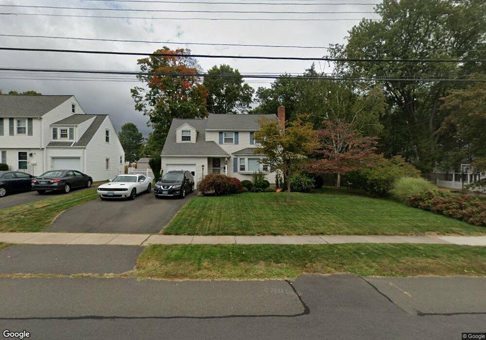 84 Ledgewood Rd, West Hartford, CT 06107 - photo 1