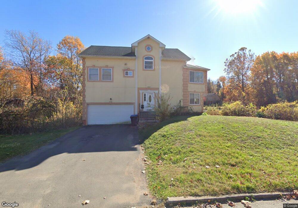 65 Streamside Ln, New Britain, CT 06052 - photo 1