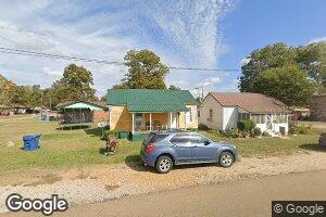211 Humphrey Ave, Marks, MS 38646
