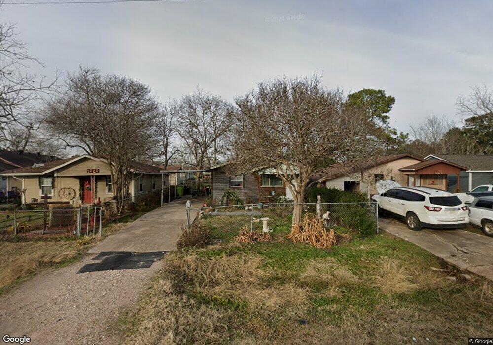 1007 Walnut Ave, Rosenberg, TX 77471 - photo 1