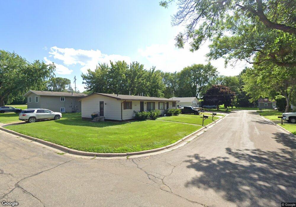2001 Chestnut St, Albert Lea, MN 56007 - photo 1