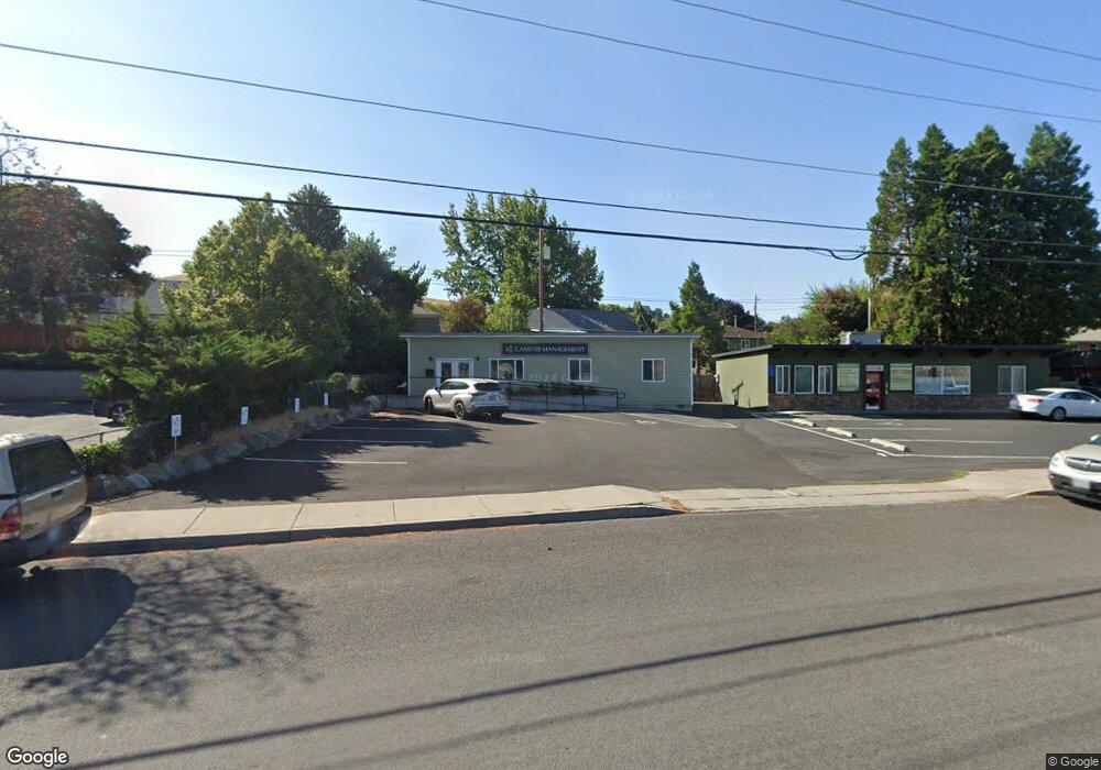 1716 E 12th St, the Dalles, OR 97058 - photo 1