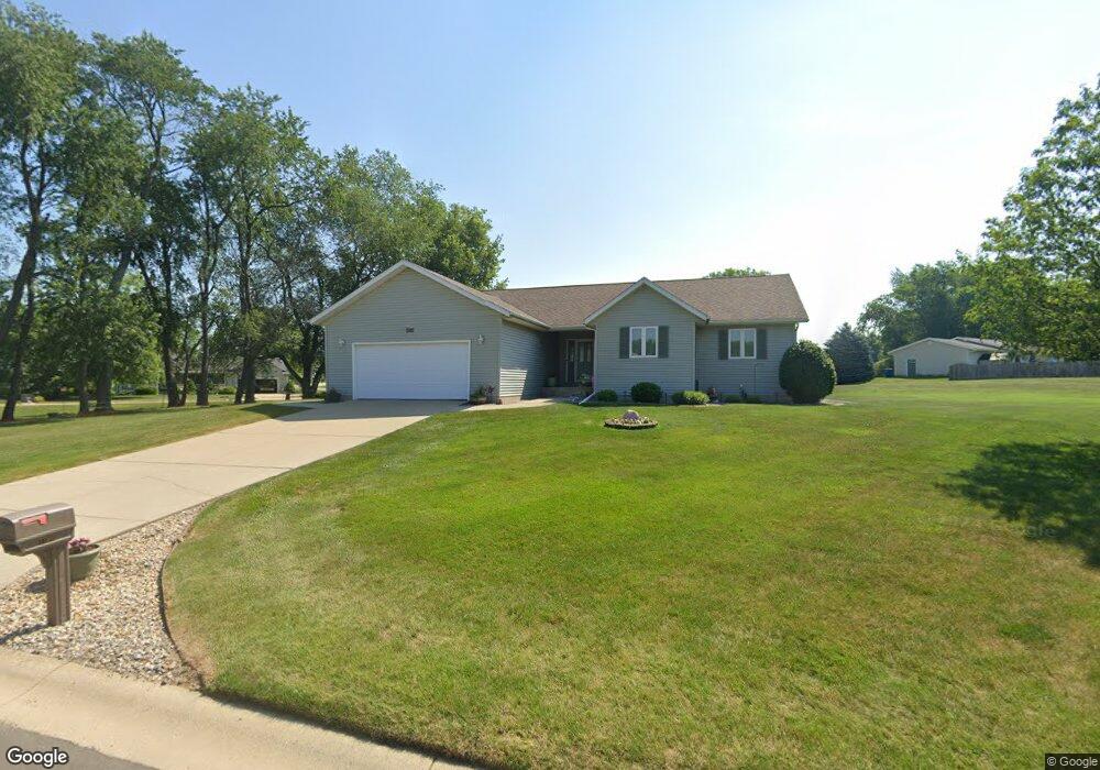 1589 N Crest View Dr, La Porte, IN 46350 - photo 1