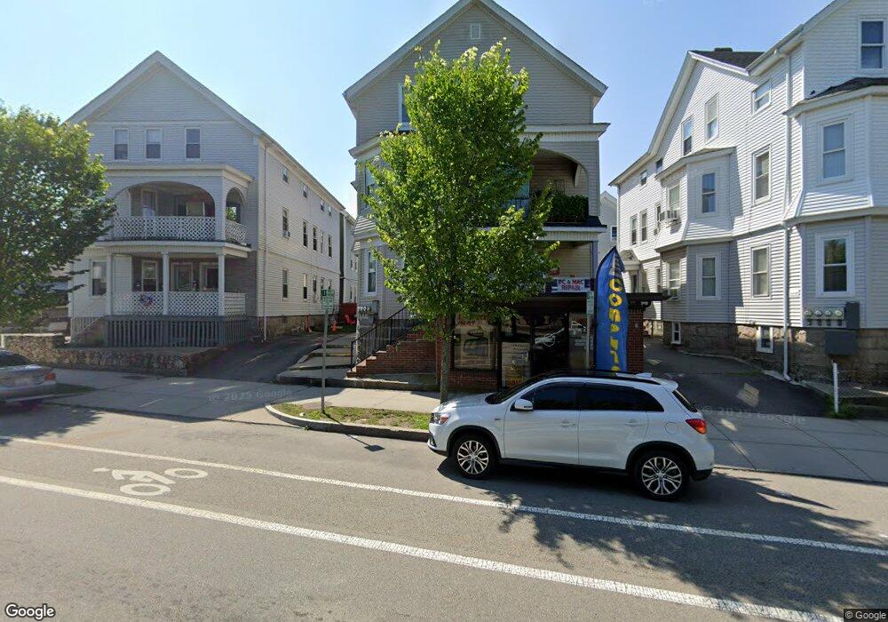 861 Plymouth Ave unit 1st flr., Fall River, MA 02721 - photo 1