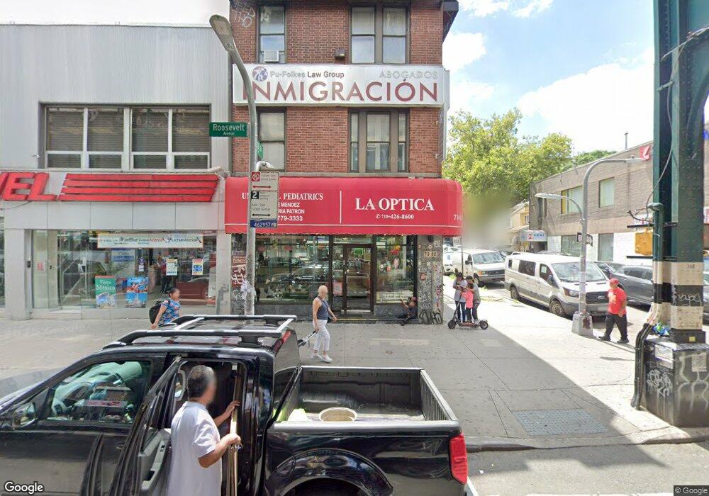 79-02 Roosevelt Ave, Jackson Heights, NY 11372 - photo 1