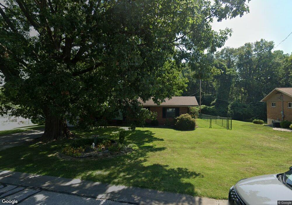 810 Saint Joseph Dr, Collinsville, IL 62234 - photo 1