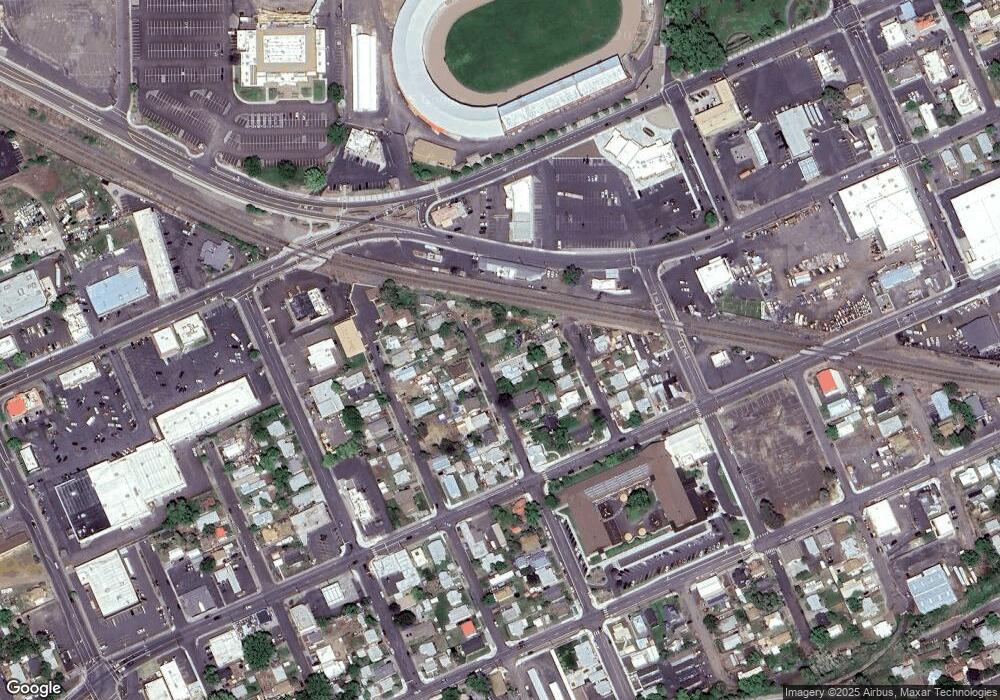 316 SW 15th St, Pendleton, OR 97801 - photo 1