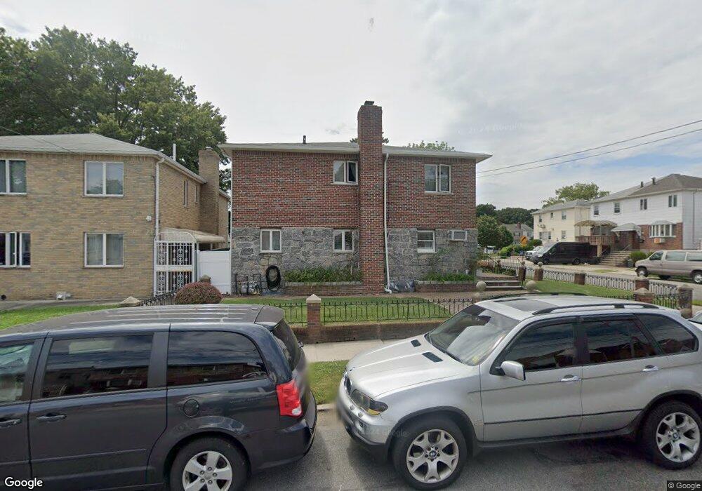 13860 63rd Ave, Flushing, NY 11367 - photo 1