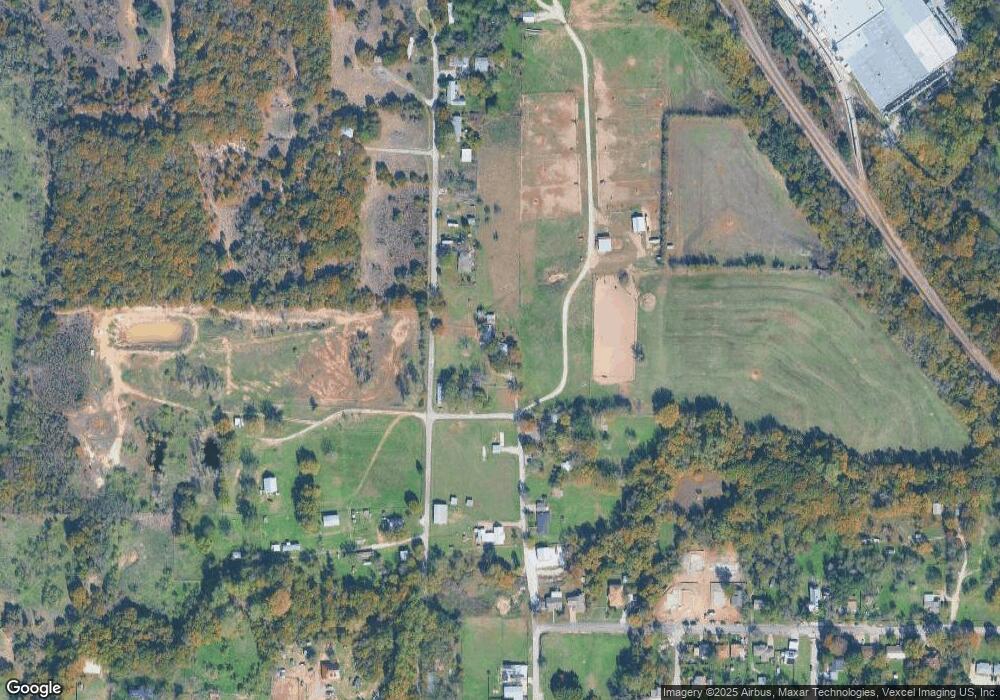 805 N Boundary St, Weatherford, TX 76086 - photo 1