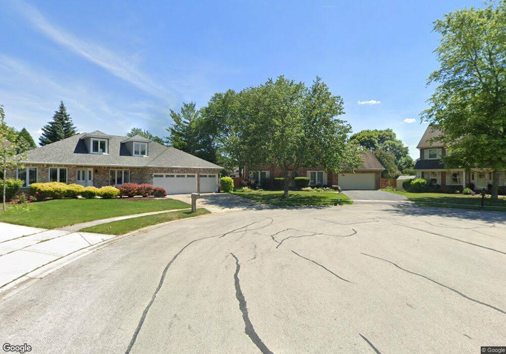 1816 Beloit Ct, Naperville, IL 60565 - photo 1