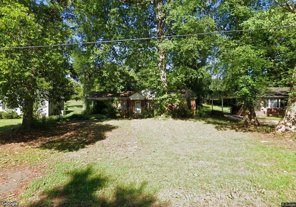 716 Douglas St, Camden, SC 29020 - photo 1