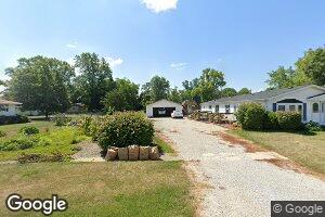 304 E Chandler St, Fairmount, IL 61841
