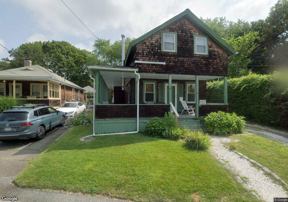 13 Wilson St unit 1, South Dartmouth, MA 02748 - photo 1