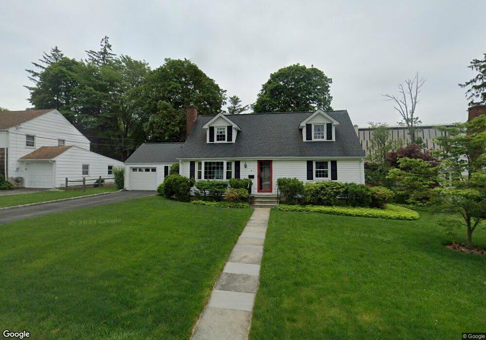 8 Tower Hill Dr, Port Chester, NY 10573 - photo 1