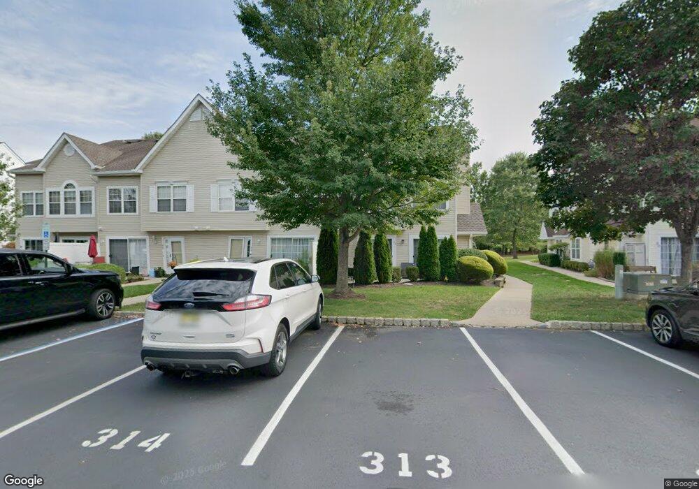 83 Madison Ct unit 69, Tinton Falls, NJ 07712 - photo 1
