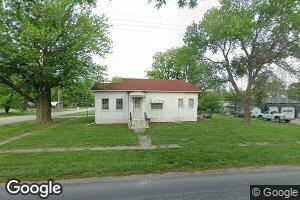 300 N Locust St, Jamesport, MO 64648