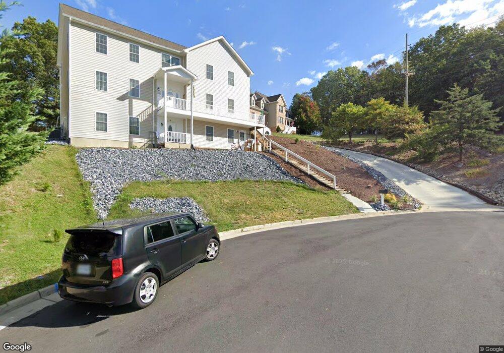 1801 Manor Dr, Harrisonburg, VA 22801 - photo 1