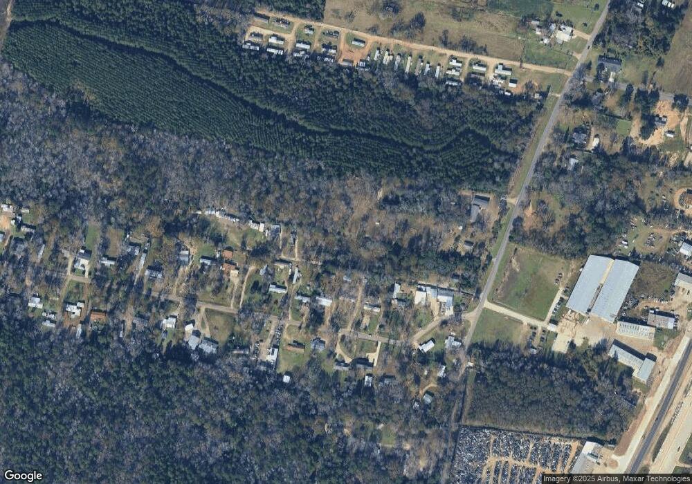 616 Rawlinson Rd, Nacogdoches, TX 75964 - photo 1