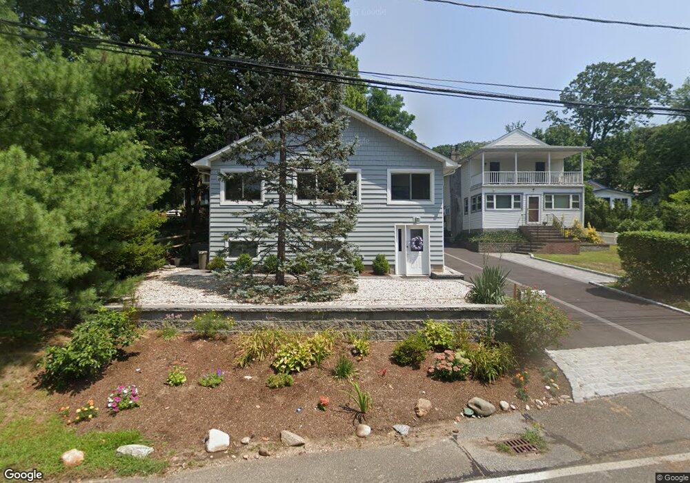 21 Hammond Rd, Glen Cove, NY 11542 - photo 1