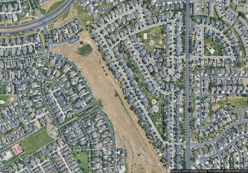 10764 S Pine Grove Way, South Jordan, UT 84095 - photo 1