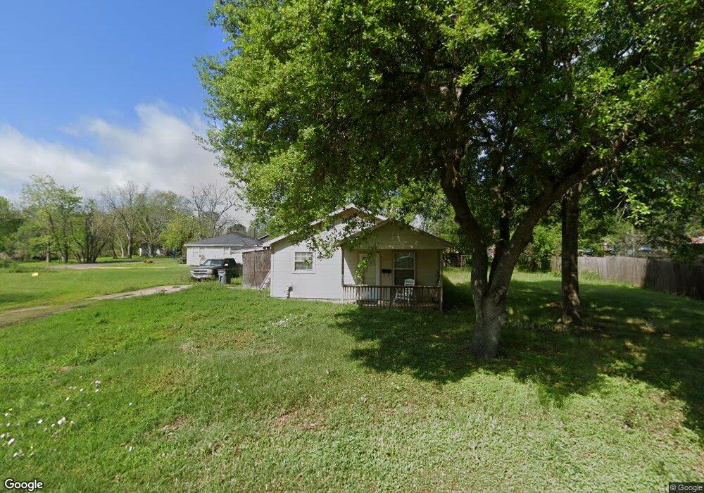 2412 Waldron Ave, Bay City, TX 77414 - photo 1