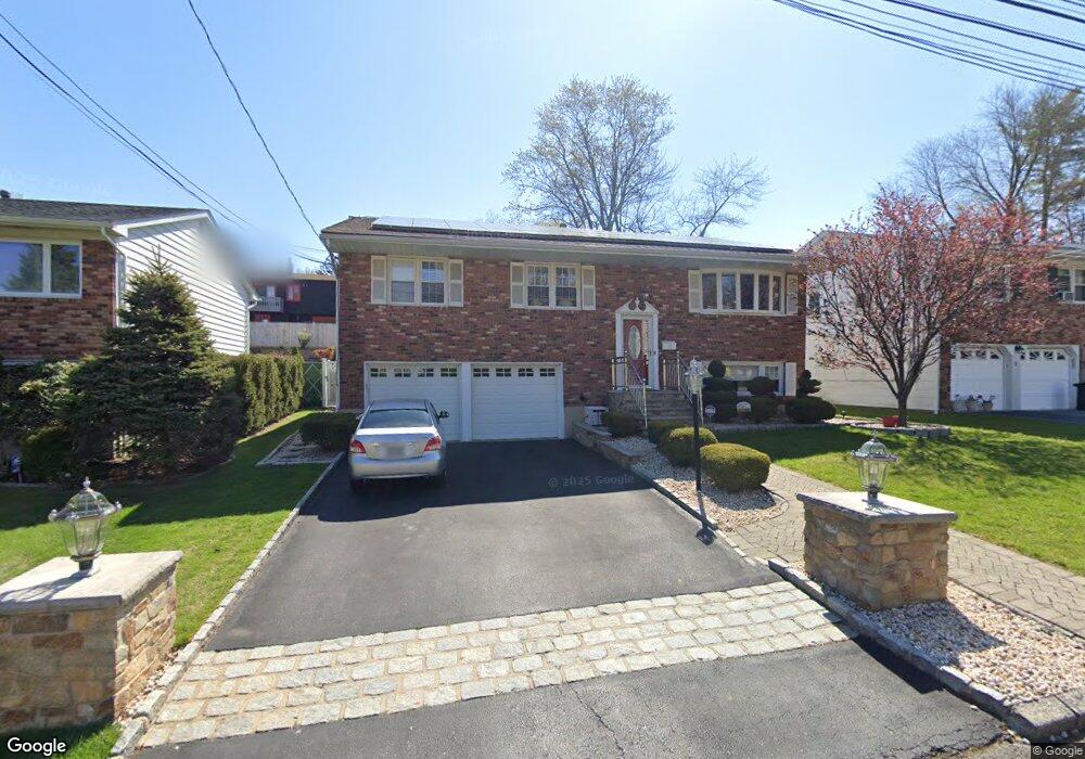 12 Eastwind Rd, Yonkers, NY 10710 - photo 1