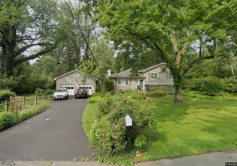 90 Shadybrook Ln, Princeton, NJ 08540 - photo 1