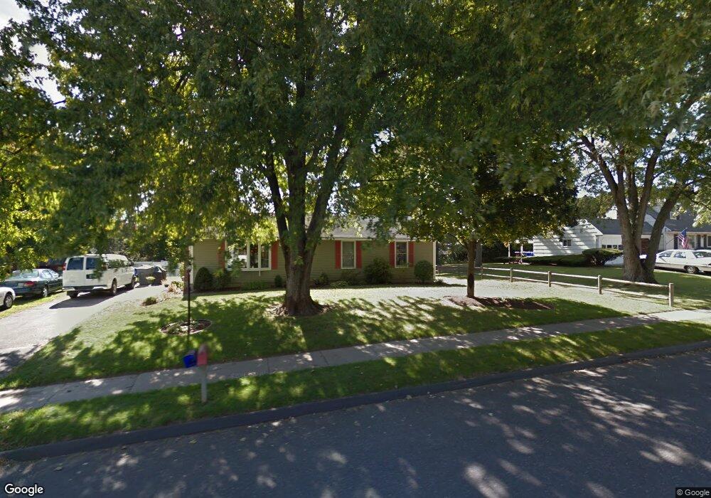 8 Tyler Rd, Enfield, CT 06082 - photo 1