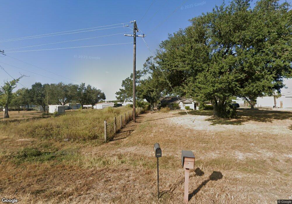 14518 Cochran Rd, Waller, TX 77484 - photo 1