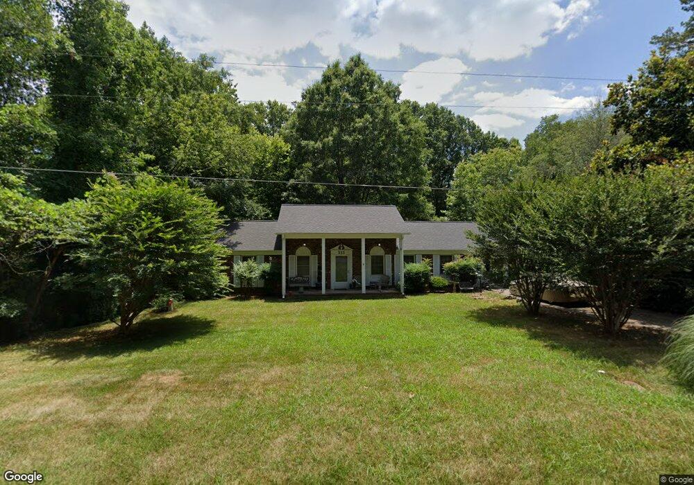 323 Greenvale Rd, Asheboro, NC 27203 - photo 1