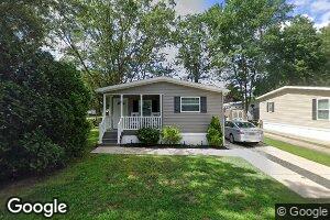 5 Fawn Ln, Egg Harbor City, NJ 08215