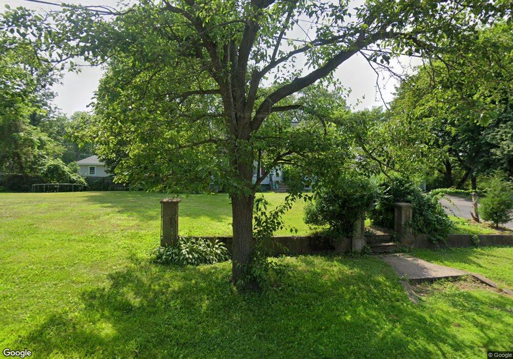 877 Benedict Ave, Schenectady, NY 12309 - photo 1