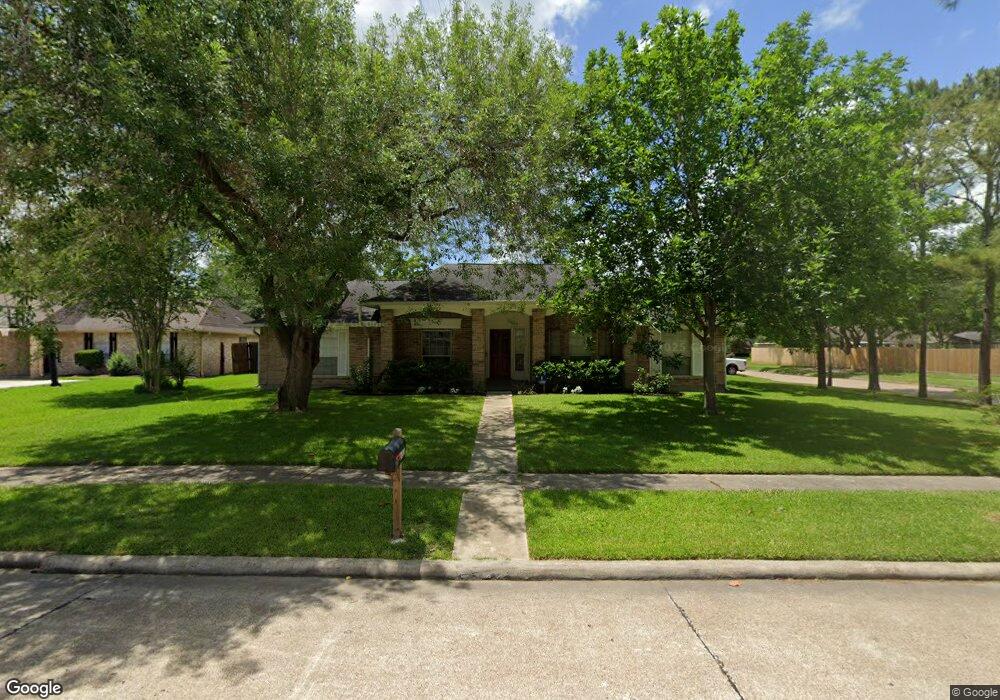 1311 Frontier Ln, Friendswood, TX 77546 - photo 1