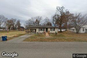 273 N Park St, Hoyleton, IL 62803