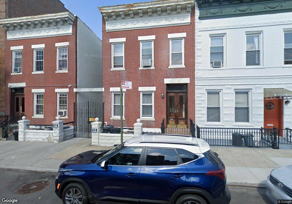 3176 44th St, Astoria, NY 11103 - photo 1