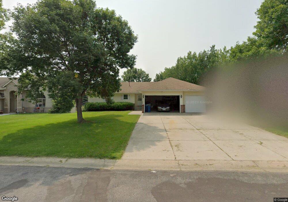 11186 Hillsboro Ave N, Champlin, MN 55316 - photo 1