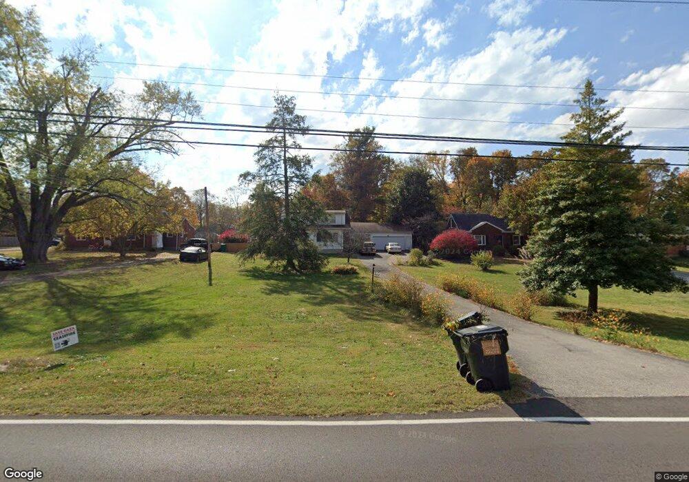 9112 Hudson Ln, Louisville, KY 40291 - photo 1