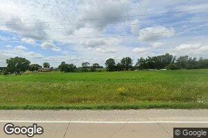 2559 Racine Ave, Winthrop, IA 50682
