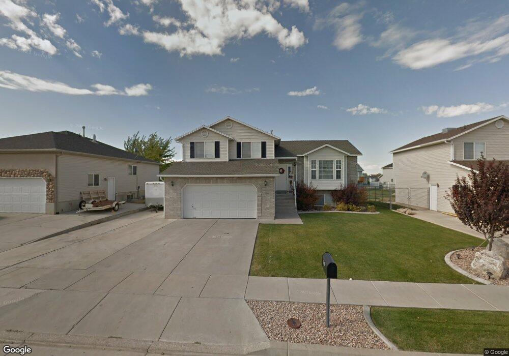 1547 N 2275 W, Clearfield, UT 84015 - photo 1