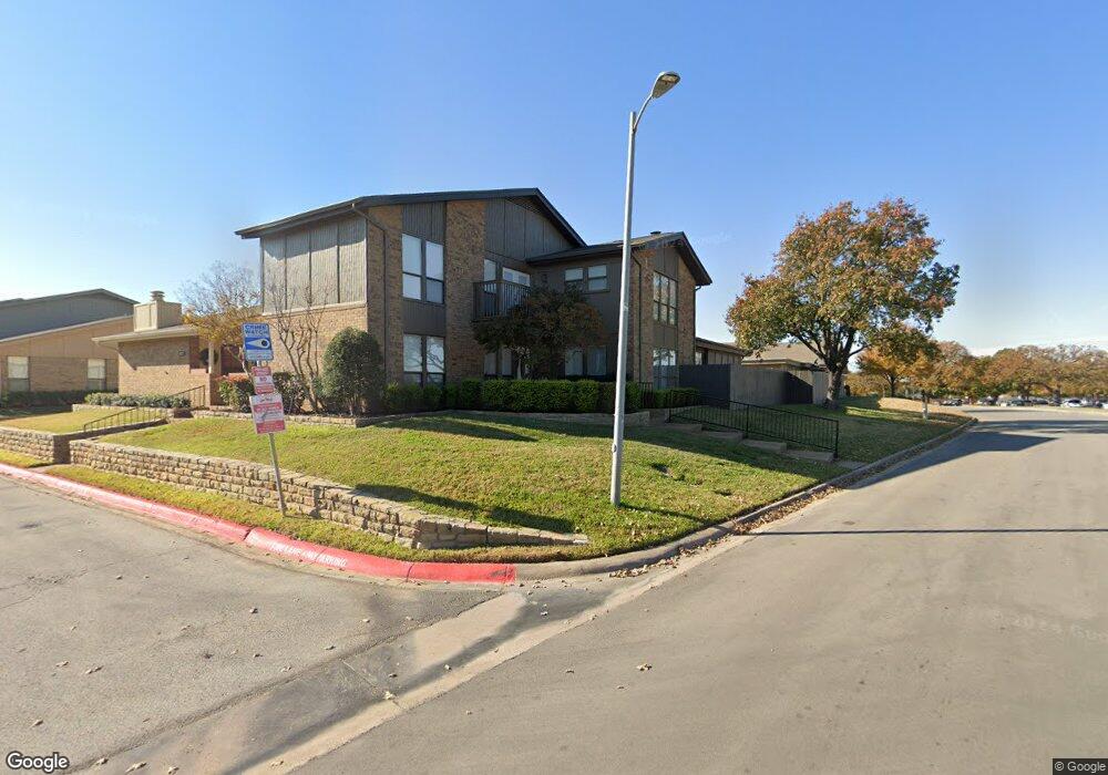 3024 Shady Knoll Ln, Bedford, TX 76021 - photo 1