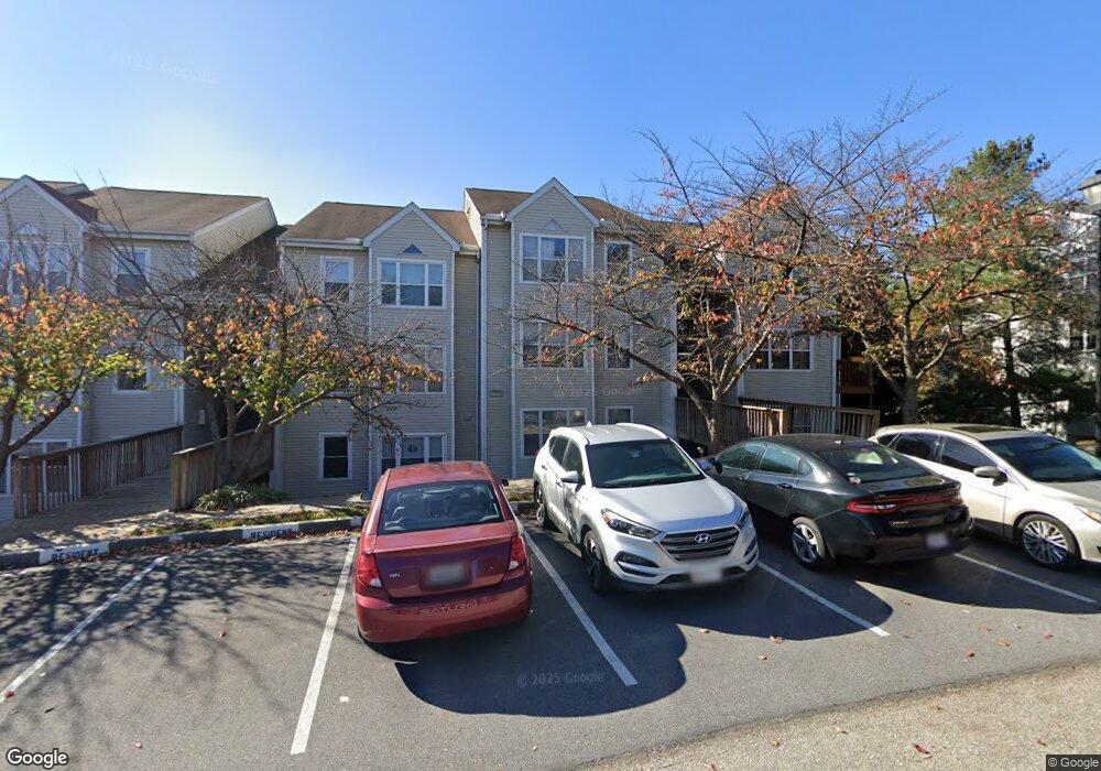 22 Deer Run Ct, Halethorpe, MD 21227 - photo 1