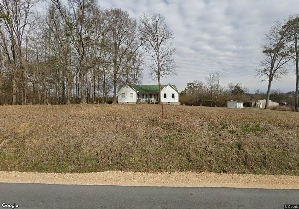 318 W Pine Chapel Rd NE, Calhoun, GA 30701 - photo 1