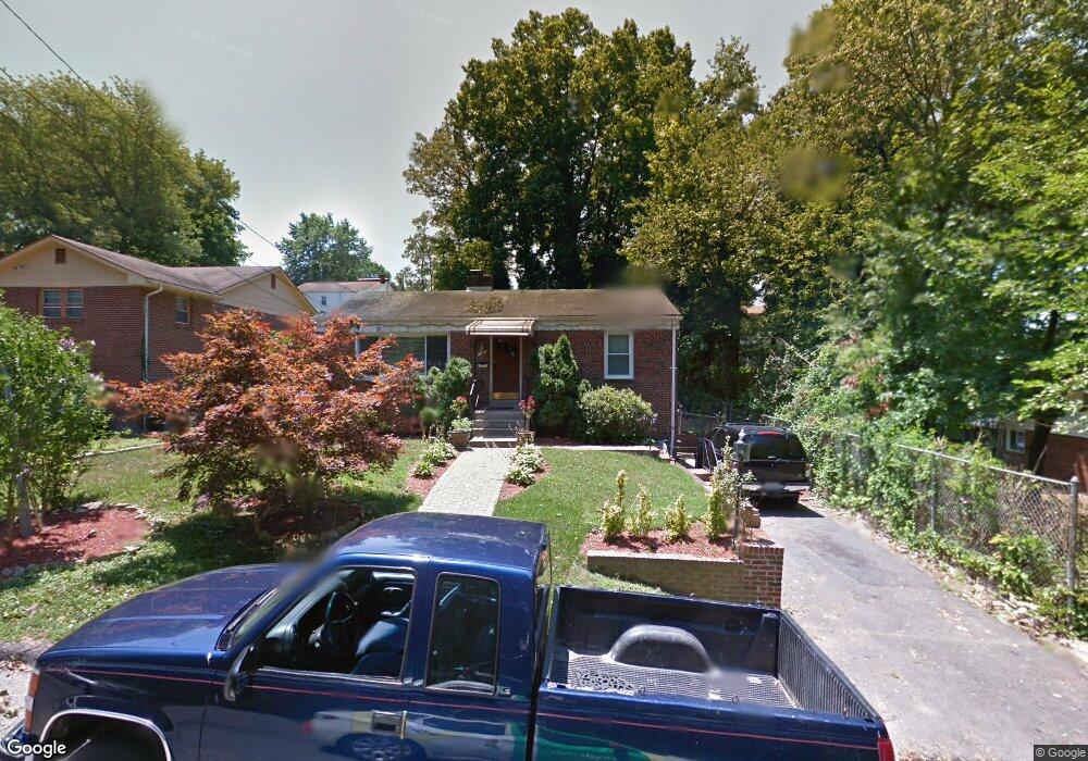 5703 Tuckerman St, Riverdale, MD 20737 - photo 1