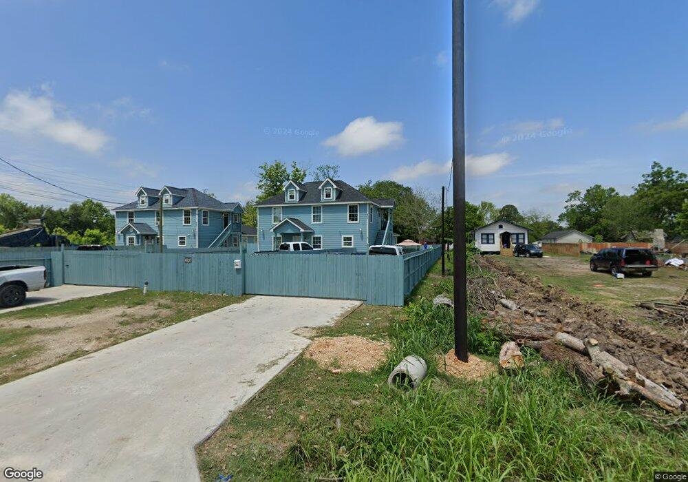 6711 Glass St, Houston, TX 77016 - photo 1