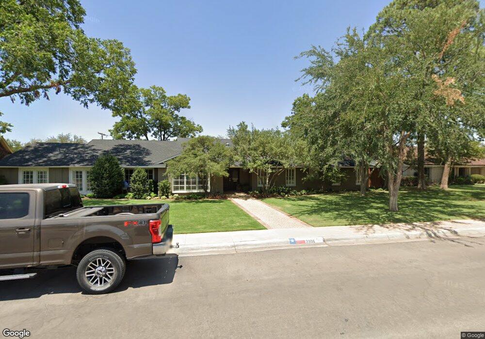 2006 Seaboard Ave, Midland, TX 79705 - photo 1