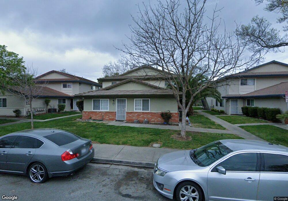 2108 Lemontree Way unit 4, Antioch, CA 94509 - photo 1